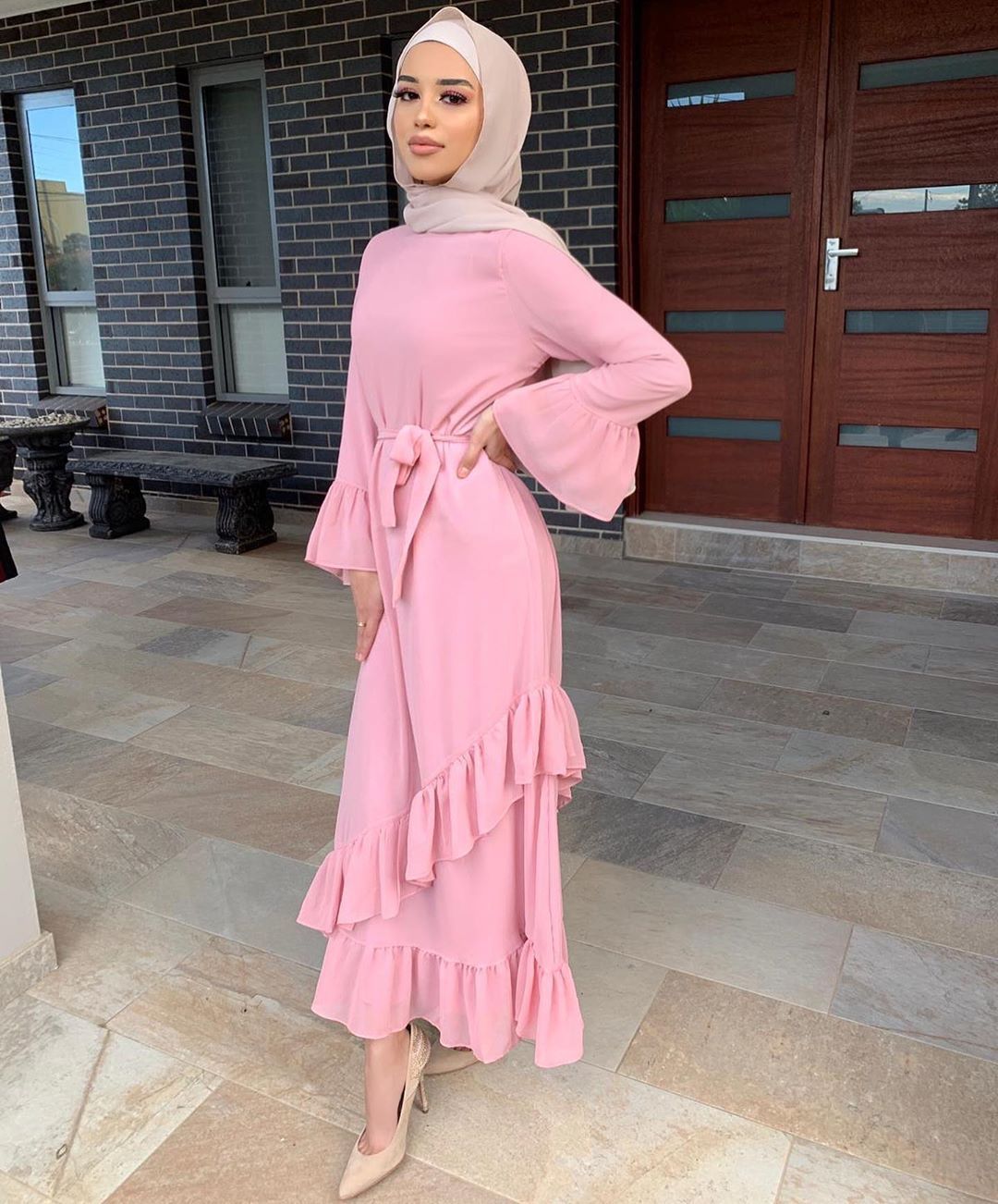 Velvet Emerald Abaya – Regal Luxury Edition