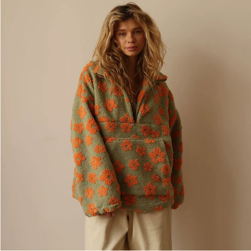 Women’s Lambskin Zip-Up Sweatshirt – Winter Floral