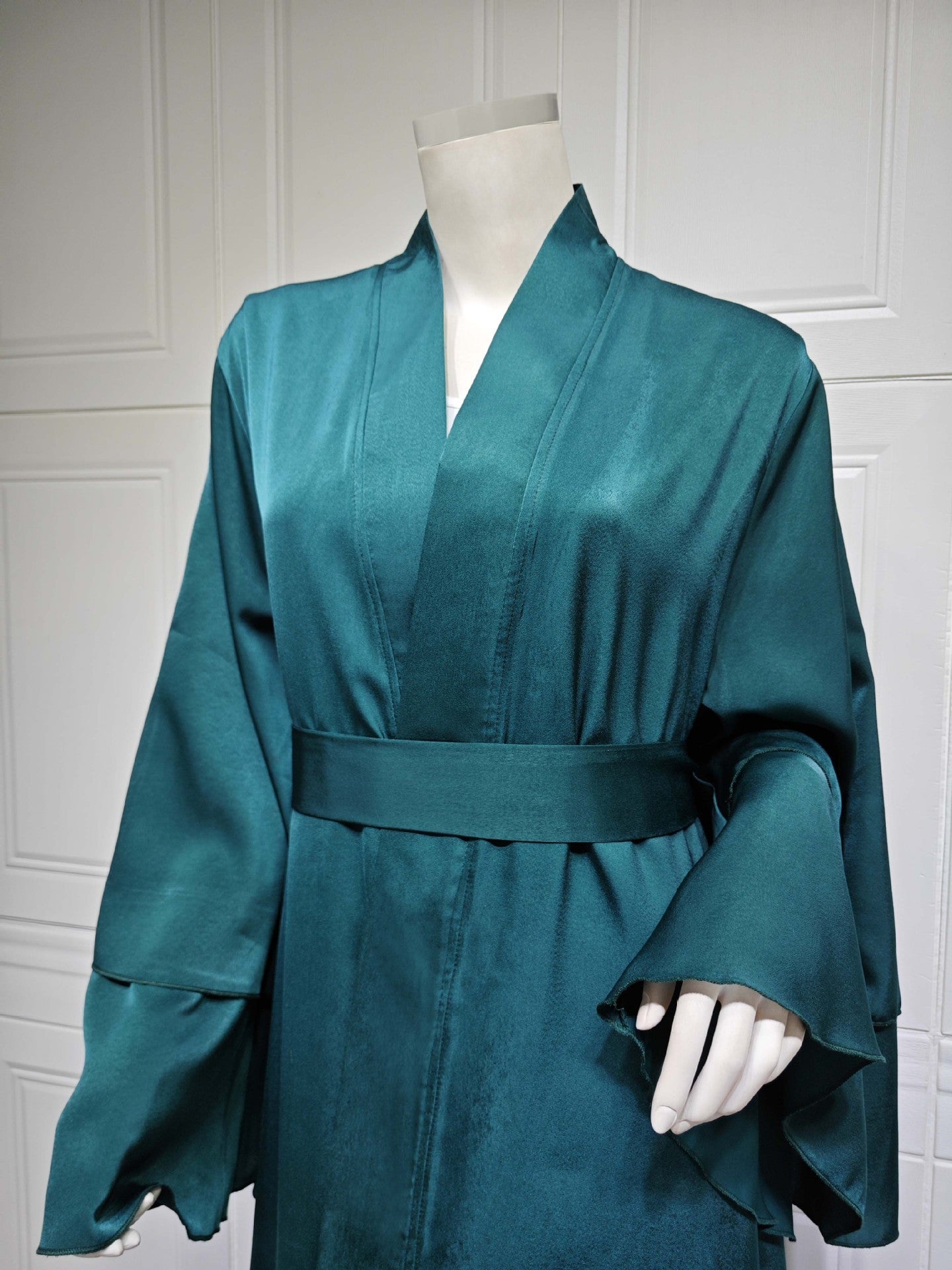 Prestige Abaya – Luxury Statement for Special Occasions