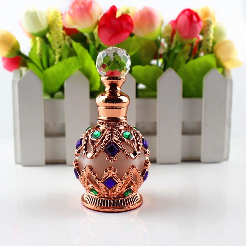 Sultan Attar – royal, strong presence