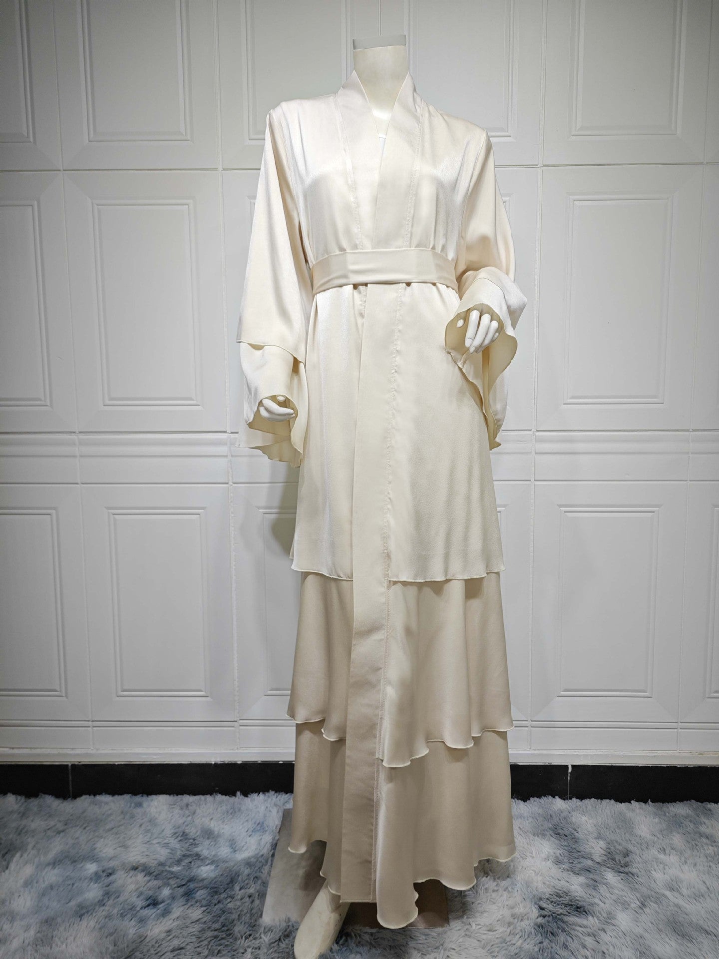 Prestige Abaya – Luxury Statement for Special Occasions
